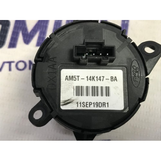 Кнопка керма багатофункціональна Ford Focus 3 2011-2017 AM5T14K147BA